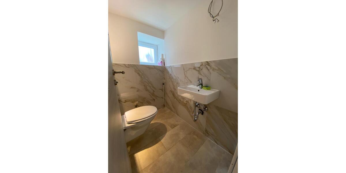 Doppelhaushälfte Bad Salzdetfurth - 6 Zimmer, 140 m&sup2;, 159.000&euro; | Angebot:27195367