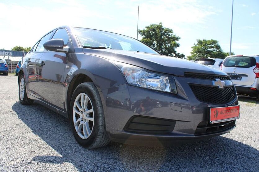 Cruze