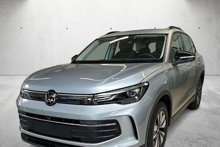 VW Tiguan 4.500 km 38.835 &euro; Goslar 38644