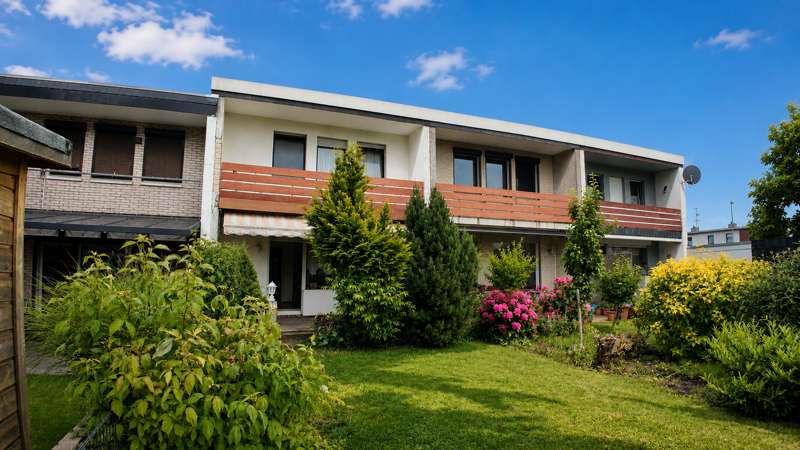 Etagenwohnung Braunschweig / Broitzem Broitzem - 4 Zimmer, 91 m&sup2;, 225.000&euro; | Angebot:27248220