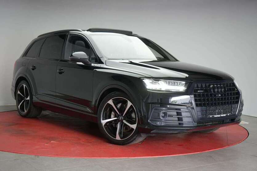 Q7