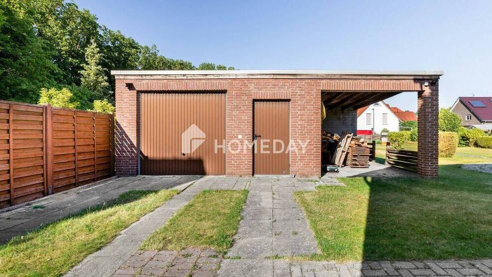 Naturnahes Wohnen: Attraktives Ein- bis Zweifamilienhaus mit großem Grundstück, Garage und Werkstatt