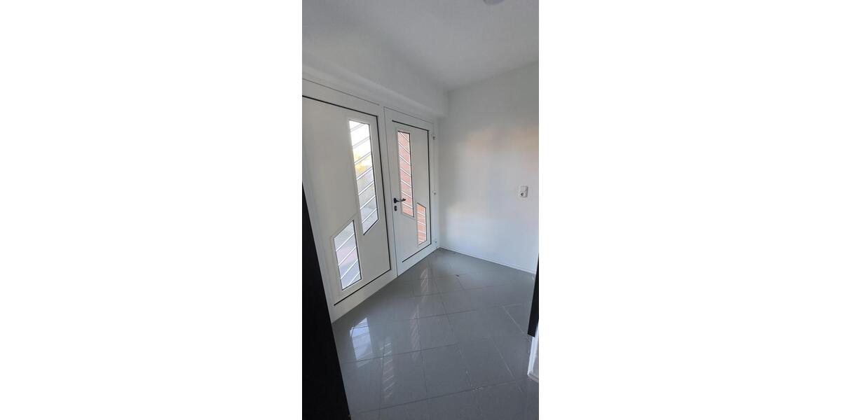 Doppelhaushälfte Meine - 6 Zimmer, 190 m&sup2;, 1.800&euro; | Angebot:24294595