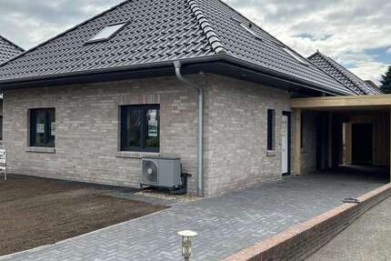Haus zum Mieten in Barßel 1.365 € 125 m²