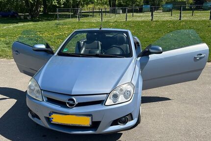 Opel Tigra 180.000 km 2.250 € Salzgitter 38226