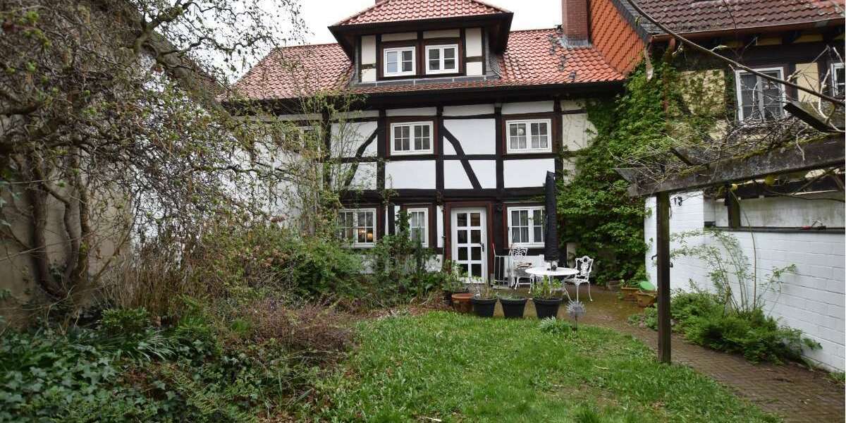 Einfamilienhaus Salzgitter Ortschaft Südost - 5 Zimmer, 130 m&sup2;, 250.000&euro; | Angebot:27314537