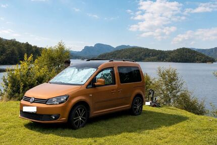 VW Caddy 138.000 km 11.699 &euro; Braunschweig 38116