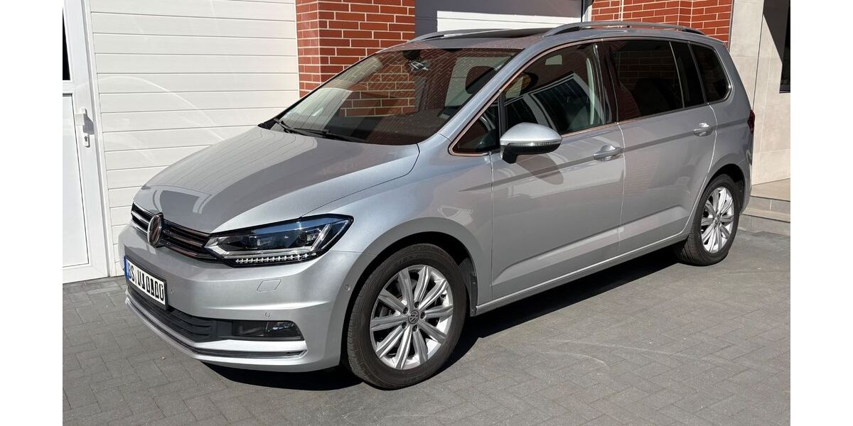 VW Touran 95.000 km 22.999 &euro; Braunschweig 38110