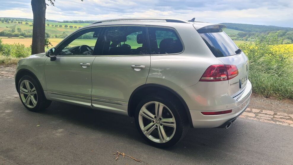 VW Touareg 127.450 km 22.850 € Bockenem 31167