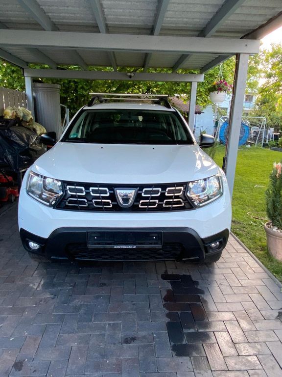 Dacia Duster 155.000 km 7.200 € Peine 31226