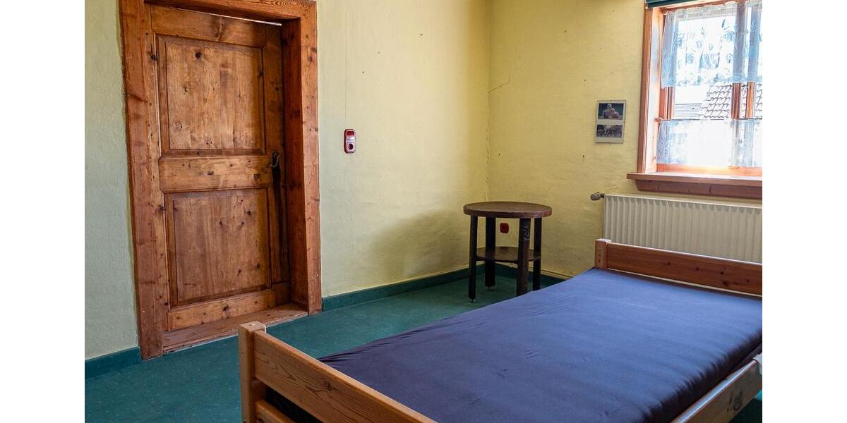 Einfamilienhaus Sickte - 8 Zimmer, 180 m&sup2;, 329.000&euro; | Angebot:27259457