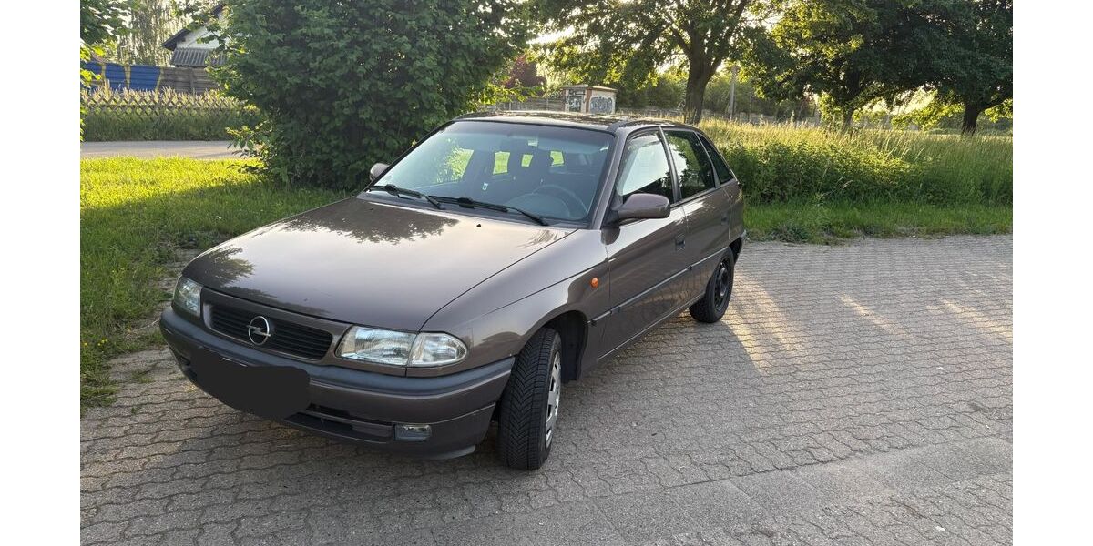 Opel Astra 150.000 km 1.600 &euro; Vechelde 38159