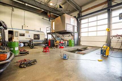 Halle in Waldstetten 1.800.000 € 704 m²