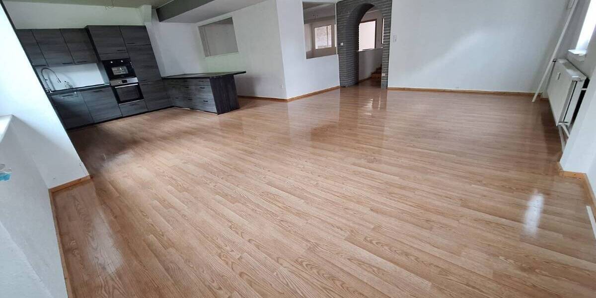 Mehrfamilienhaus, Wohnhaus Lutter Neuwallmoden - 8 Zimmer, 320 m&sup2;, 156.000&euro; | Angebot:26154913