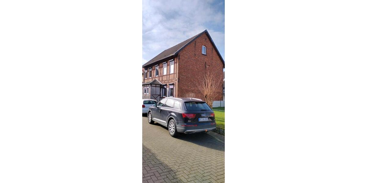 Einfamilienhaus Salzgitter Ortschaft Südost - 11 Zimmer, 207 m&sup2;, 139.000&euro; | Angebot:24294255