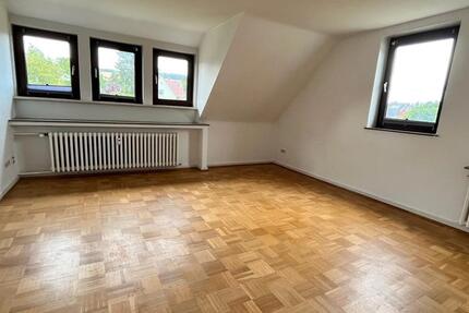 Wunderschöne, renovierte 2 Zimmerwohnung zum Wohlfühlen in grüner Umgebung! zimmer