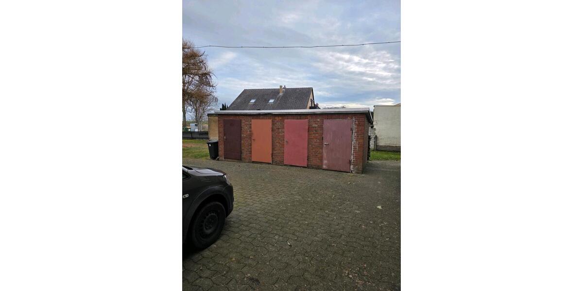 3-Zimmer-Wohnung mit Garten und Garage 3 zimmer