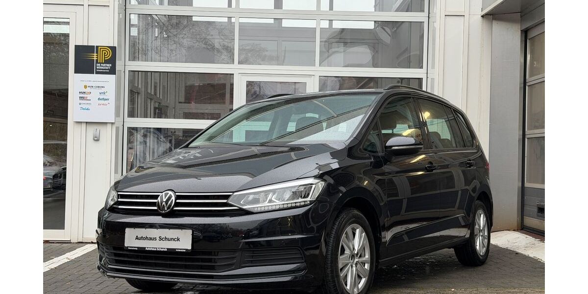 VW Touran 39.866 km 26.490 &euro; Braunschweig 38126
