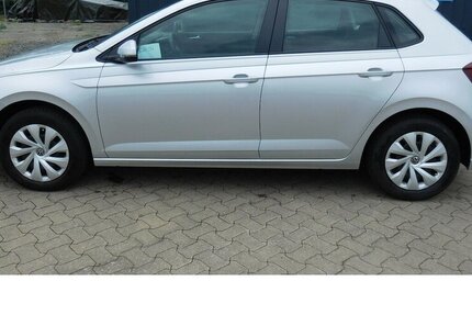 VW Polo 1.0 Fresh MPI BMT 4Trg Klima LED 6.800 km 14.990 € Vordorf 38533