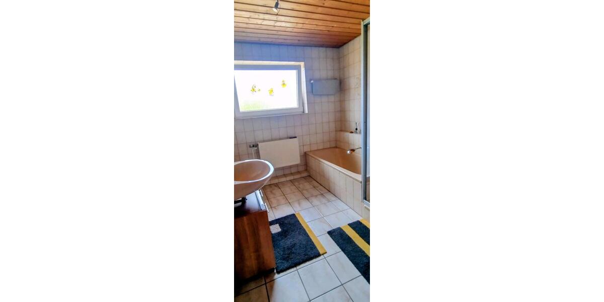 Reihenhaus Wendeburg - 6 Zimmer, 140 m&sup2;, 430.000&euro; | Angebot:27280846