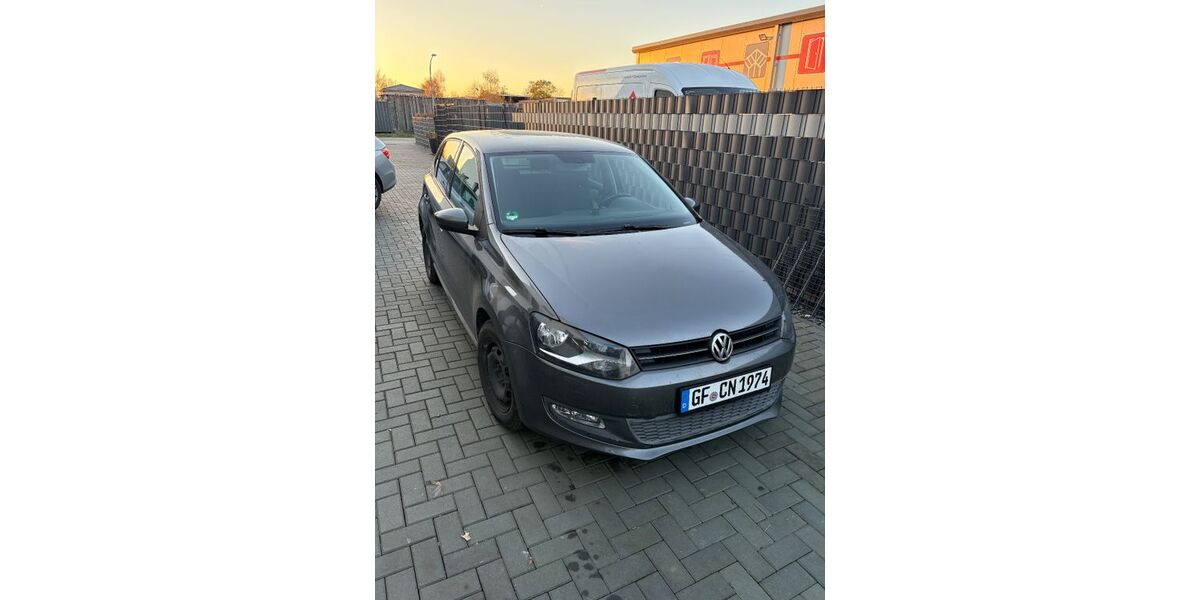 VW Polo 245.166 km 4.999 € Hillerse 38543