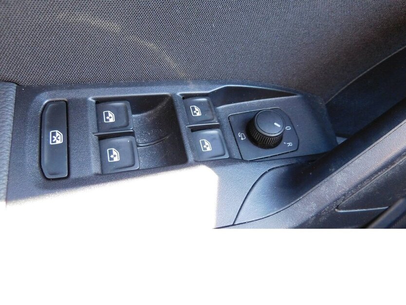 Seat Ibiza 1.0 Style TSI BMT 4Trg Navi Klima 24.100 km 17.390 € Vordorf 38533