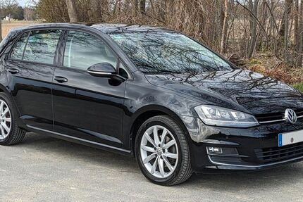 VW Golf 130.640 km 12.490 &euro; Meine 38527