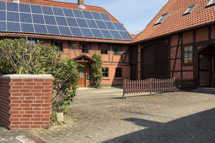 Haus Söhlde - 9 Zimmer, 210 m&sup2;, 225.000&euro; | Angebot:27098411
