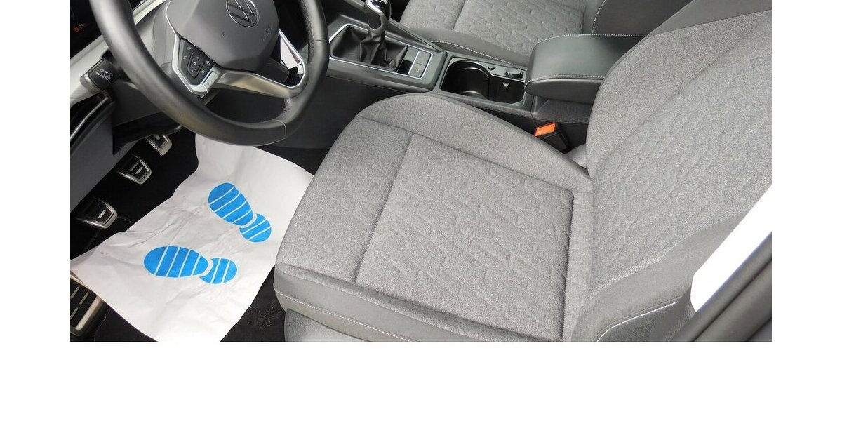 VW Golf III 1.0 Life TSI BMT Klima Navi Alu 20.300 km 18.690 &euro; Vordorf 38533