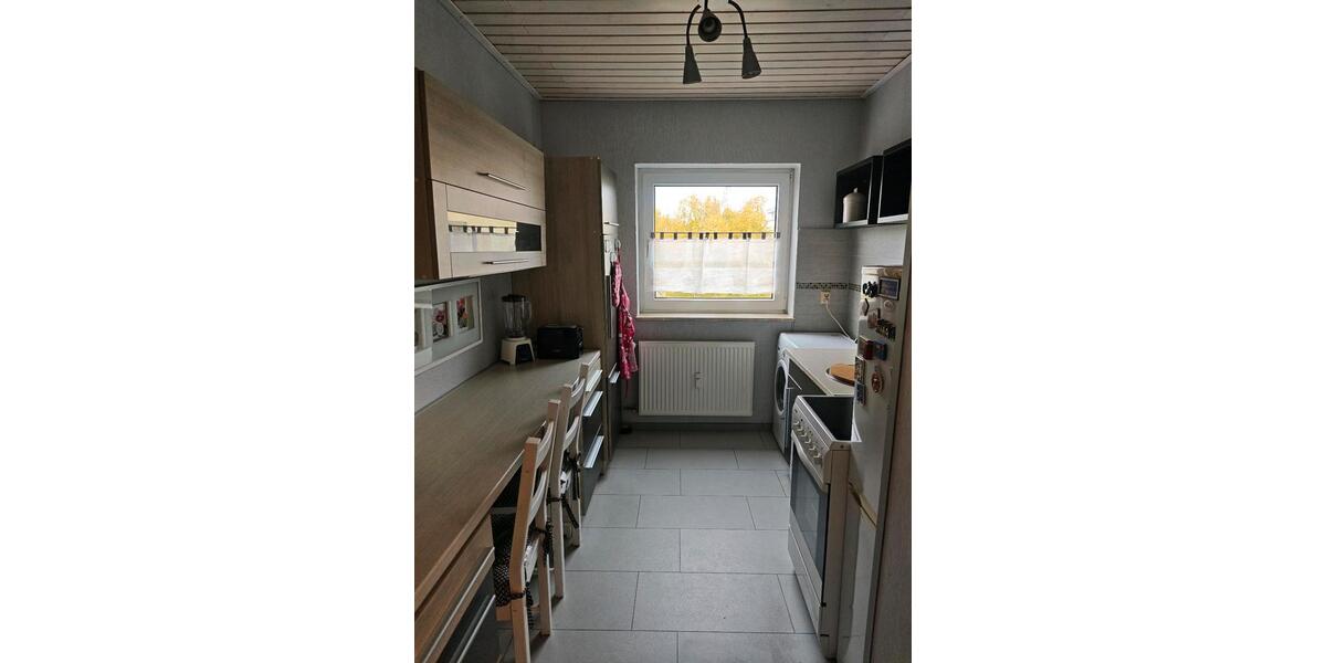 Moderne 4-Zimmer-Wohnung mit Südbalkon in Salzgitter-Lebenstedt 4 zimmer