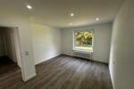 Renovierte 2-Zimmerwohnung im Erdgeschoss mit Stellplatz zimmer