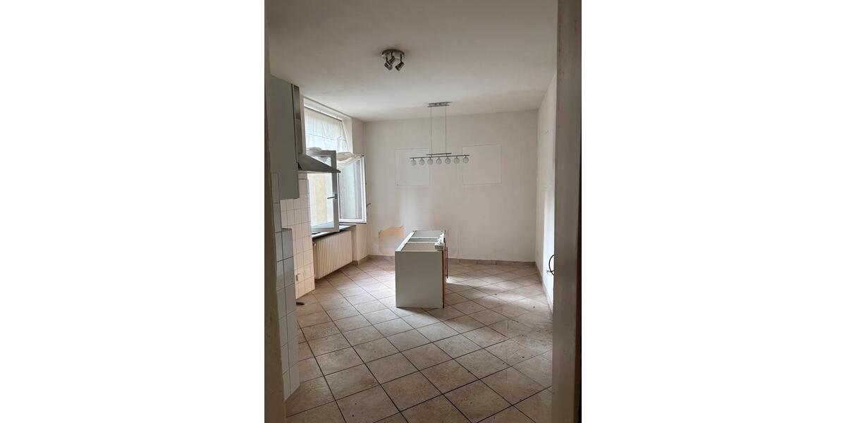 Erdgeschoßwohnung Braunschweig Wabe-Schunter-Beberbach - 5 Zimmer, 135 m&sup2;, 1.695&euro; | Angebot:26189203