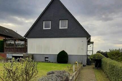 Freistehendes Einfamilienhaus in Oelber a. w. Wg. 6 zimmer