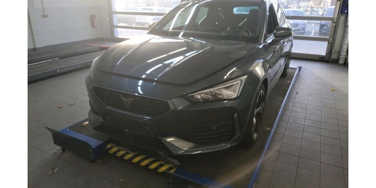 Cupra Leon 75.000 km 21.990 € Peine 31226