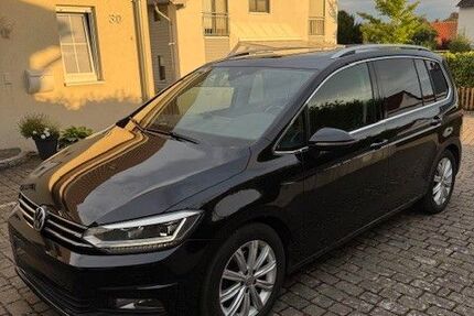 VW Touran 198.000 km 14.950 € Denkte 38321