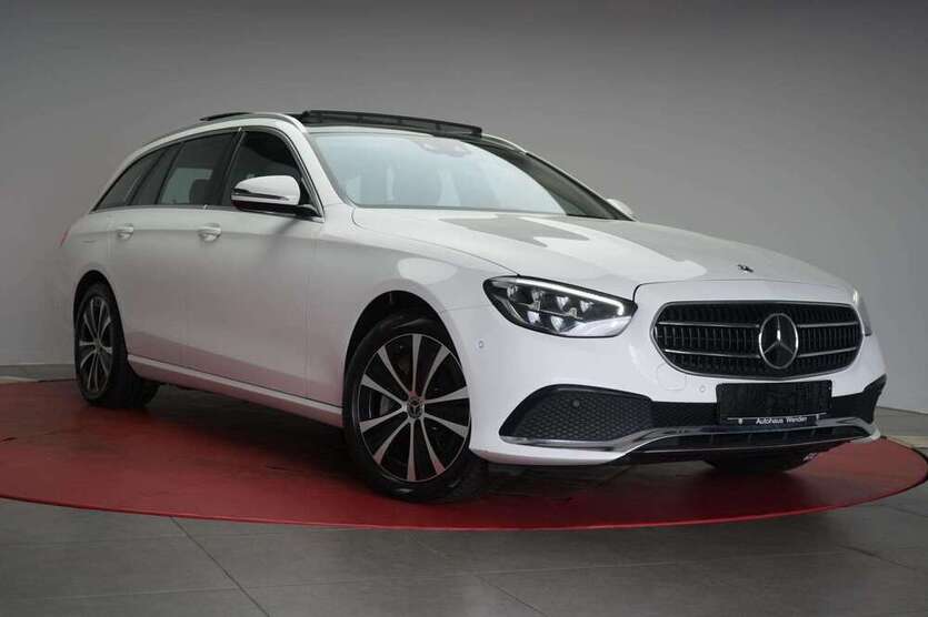 E 300