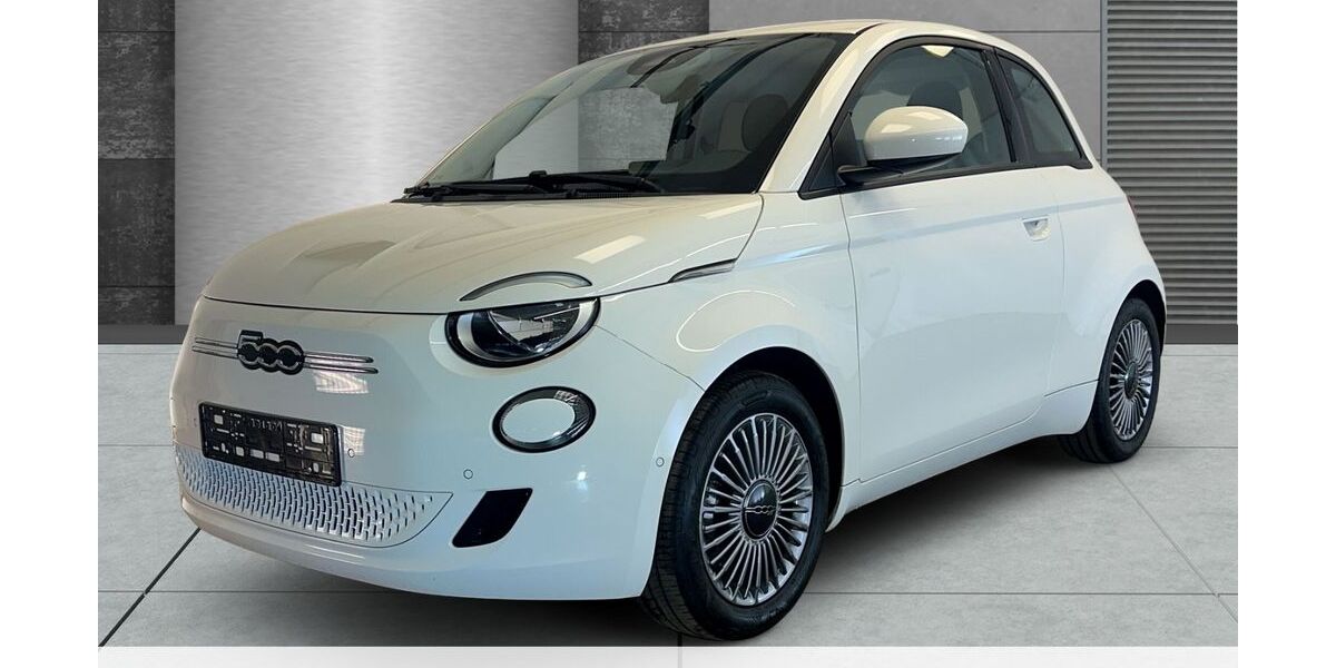 Fiat 500e 28.283 km 18.950 &euro; Braunschweig 38126