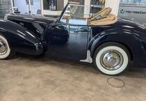 Triumph Andere