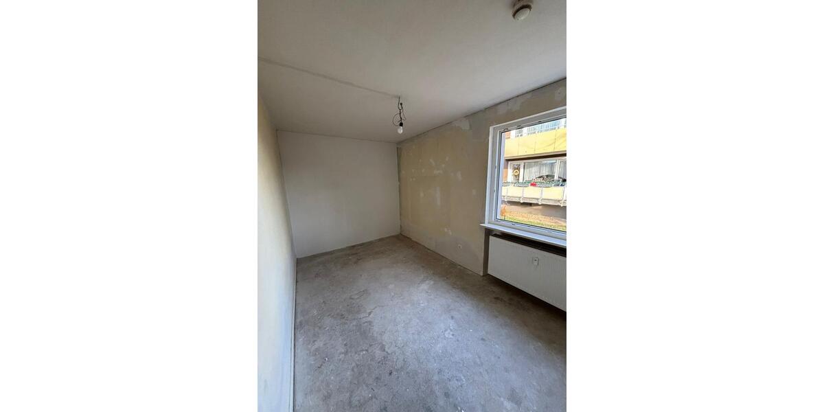 sonnige,sanierte 3-Zimmerwohnung, EG, sofort bezugsfrei, privat 3 zimmer