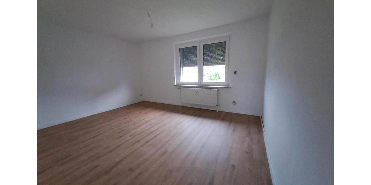 Hochparterre Goslar Immenrode - 4 Zimmer, 99 m&sup2;, 920&euro; | Angebot:26296871