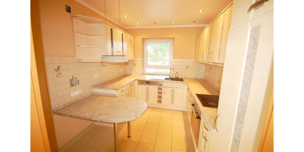 Einfamilienhaus Hillerse - 6 Zimmer, 260 m&sup2;, 1.200&euro; | Angebot:24864955