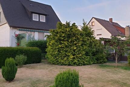 Haus Bockenem - 4 Zimmer, 102 m&sup2;, 900&euro; | Angebot:25919575