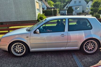 VW Golf 105.500 km 4.800 &euro; Ilsede 31241