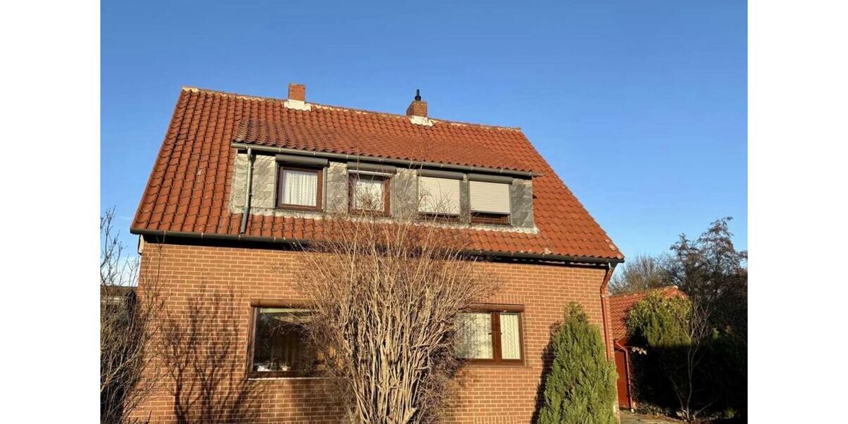 Einfamilienhaus mit großem Grundstück und zwei Garagen in Vienenburg - Wiedelah - Einfamilienhaus Goslar | Angebot:26728586