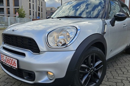 Mini Countryman_S_Cooper,AII4,ALU,PDC,wie_neu 95.628 km 9.450 &euro; Braunschweig 38106
