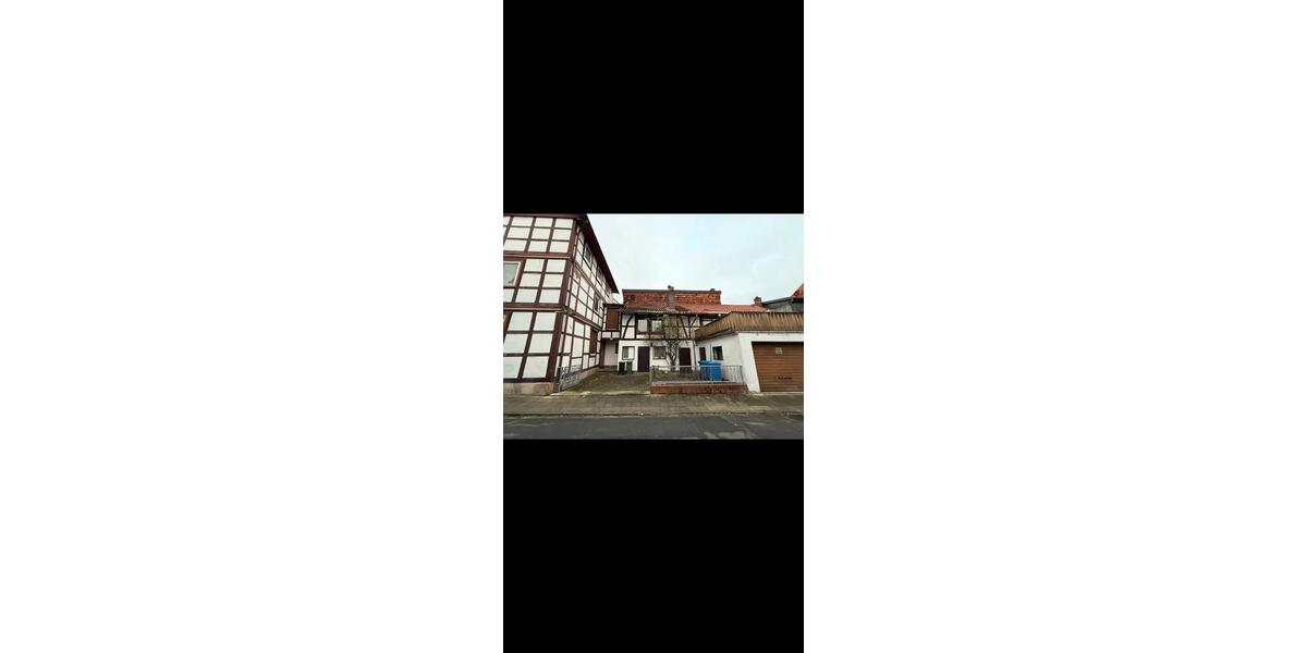 Mehrfamilienhaus, Wohnhaus Bockenem - 10 Zimmer, 240 m&sup2;, 72.999&euro; | Angebot:26840790