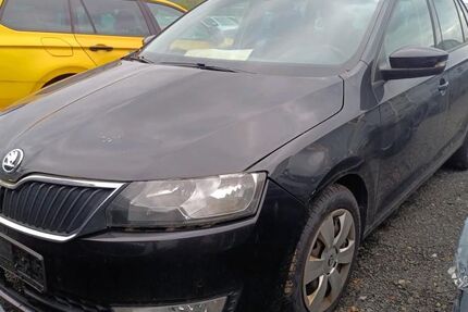 Skoda Rapid 328.566 km 3.990 € Vechelde 38159