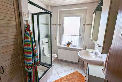 Wohnung Braunschweig Westliches Ringgebiet - 4 Zimmer, 100 m&sup2;, 229.000&euro; | Angebot:25270534