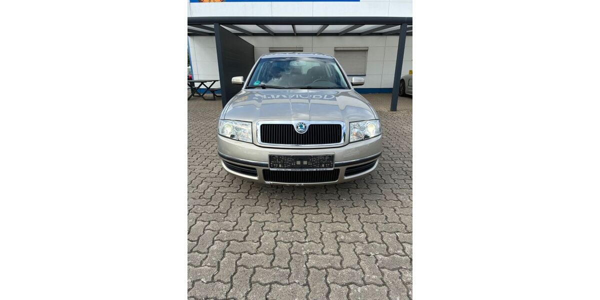 Skoda Superb 146.000 km 3.399 &euro; Salzgitter 38226