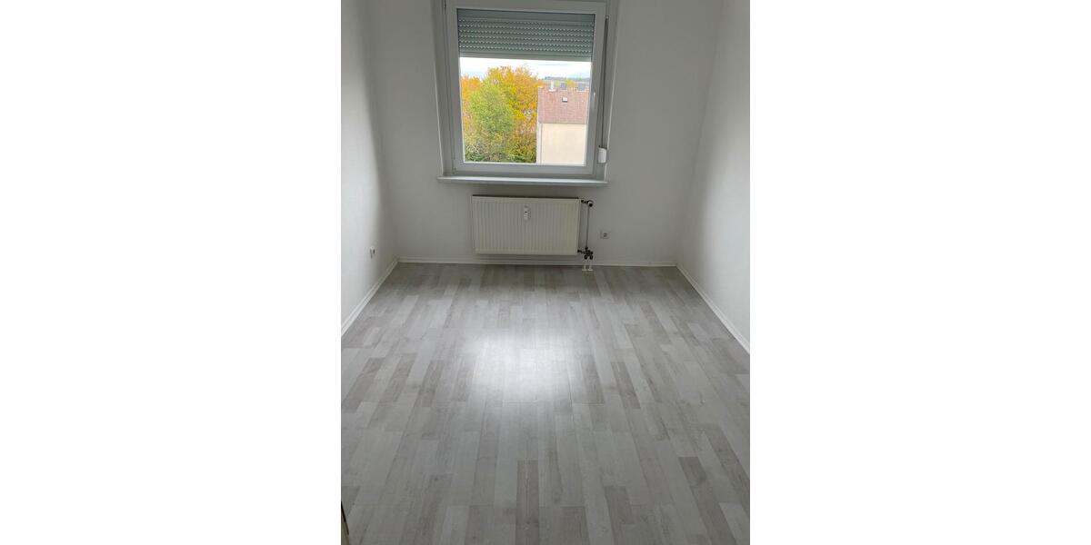 Etagenwohnung Goslar Jürgenohl - 4 Zimmer, 96 m&sup2;, 1.100&euro; | Angebot:27604076